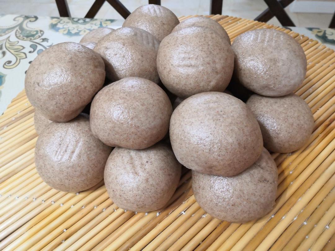 奶香黑麦炝面馒头