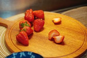 莓果厚切酸奶｜雪糕的做法 步骤1