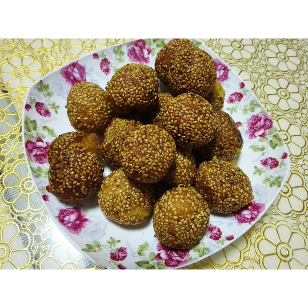 黄金球之一（南瓜芝麻球）