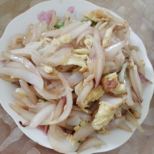 洋葱炒鸡蛋
