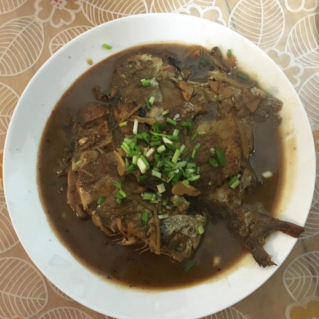 家常红烧鲳鱼
