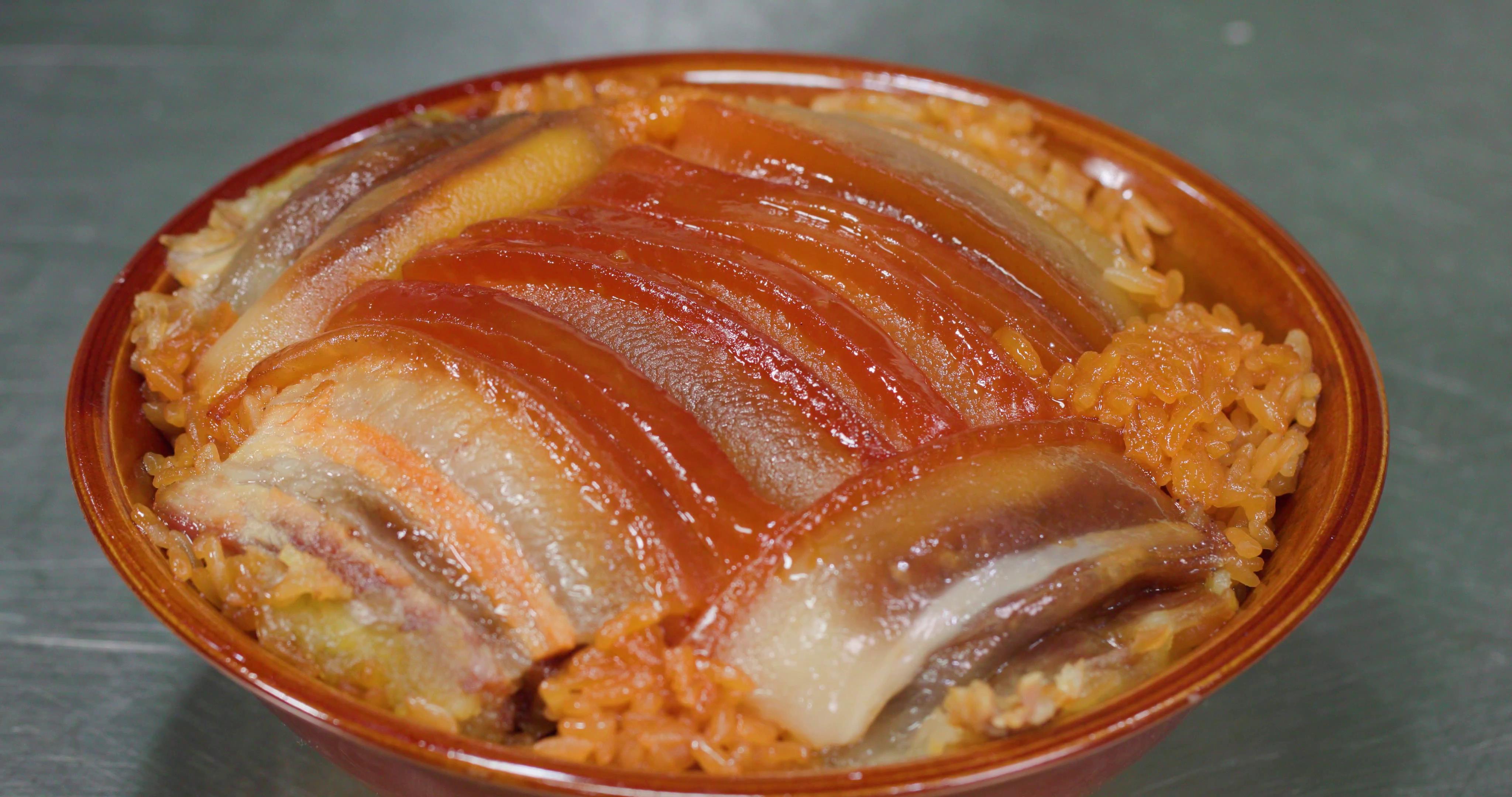 【年菜系列·三蒸九扣】厨师长教你：“夹沙肉”的坝坝宴做法，香甜软糯