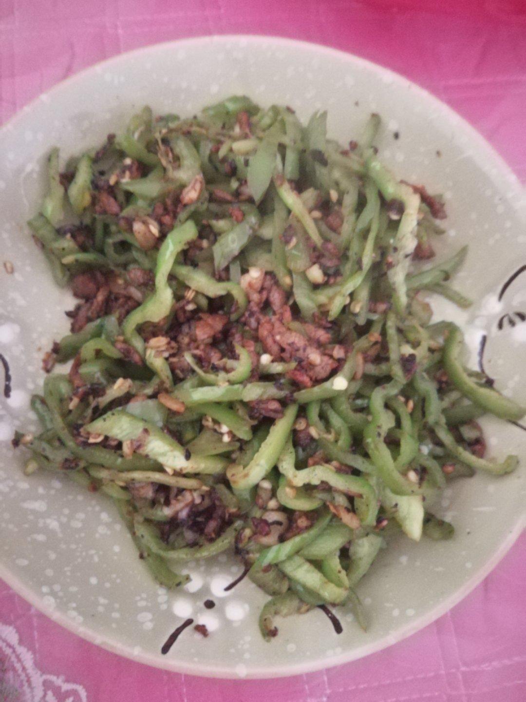 青椒炒肉丝