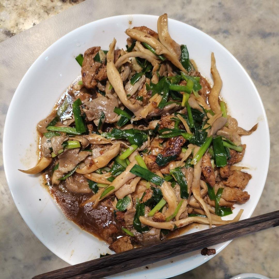 素炒平菇