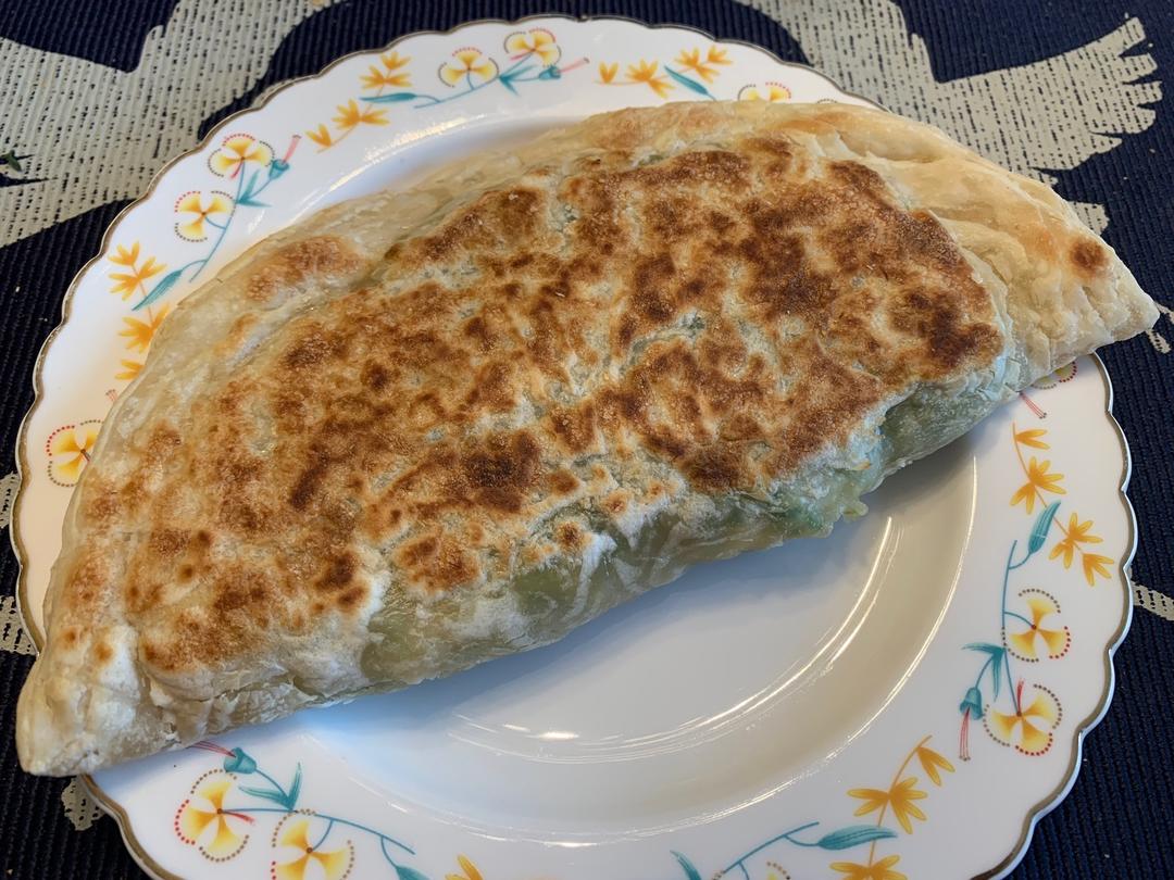 零难度的免揉面韭菜盒子（手抓饼版）的做法