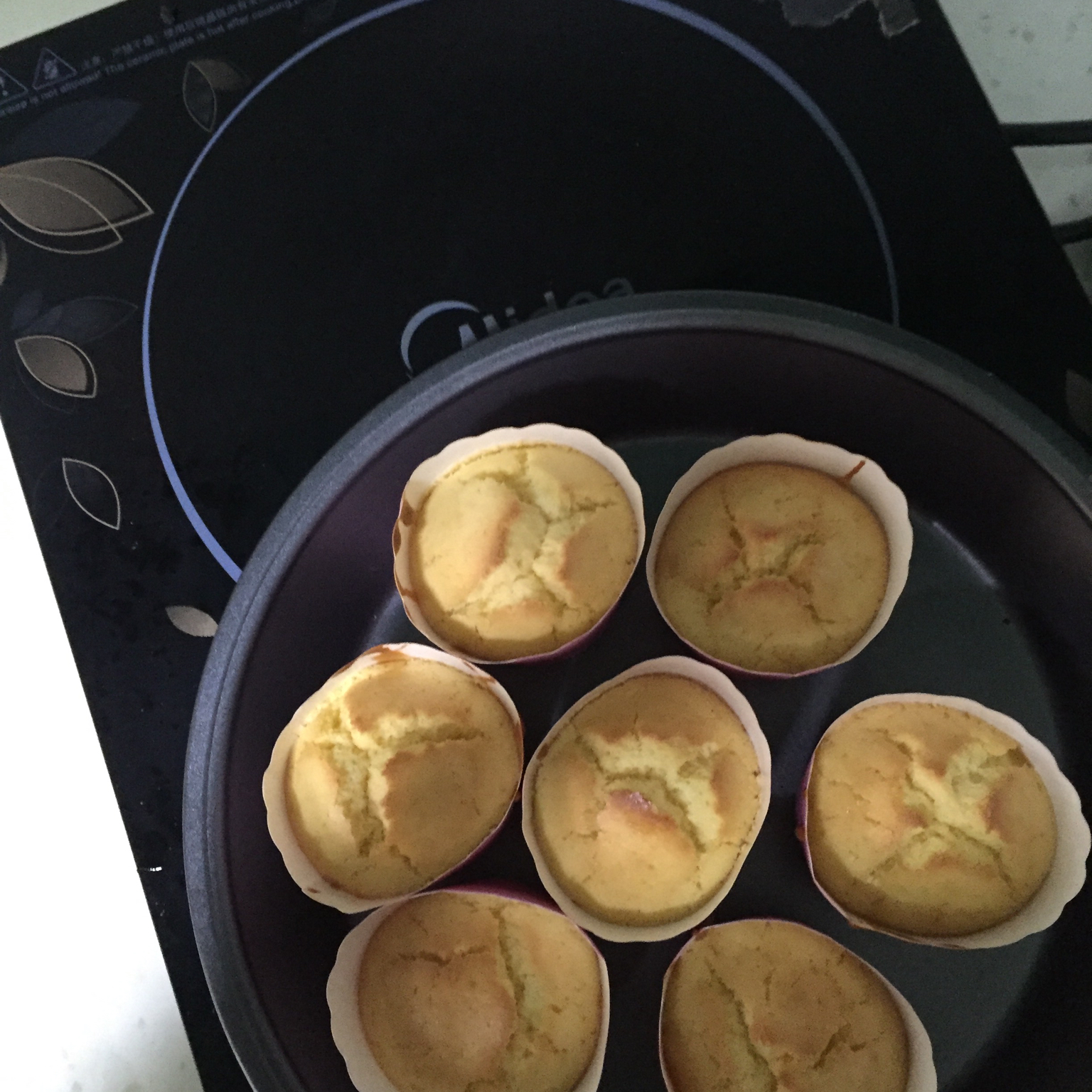 烤箱做蛋糕（戚风蛋糕的做法）