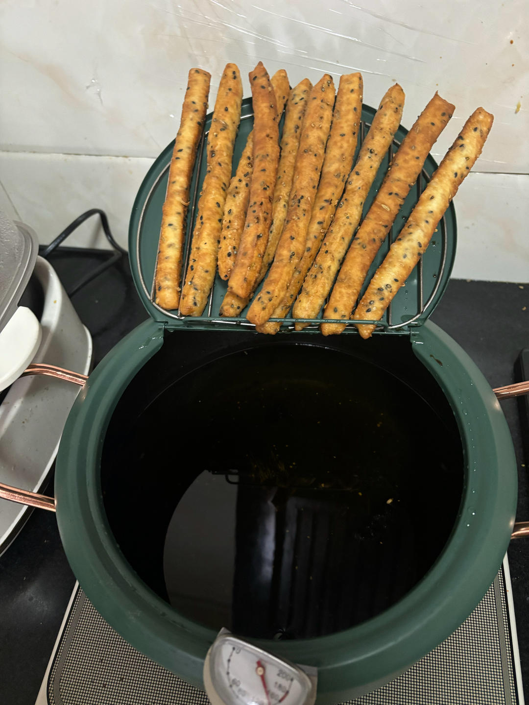 茴香小油条