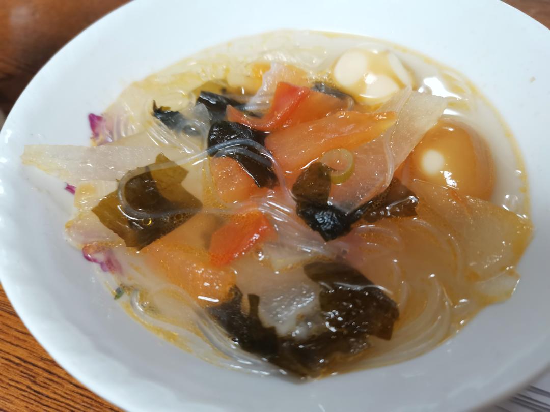 一个人能吃下一锅的虾皮冬瓜粉丝汤