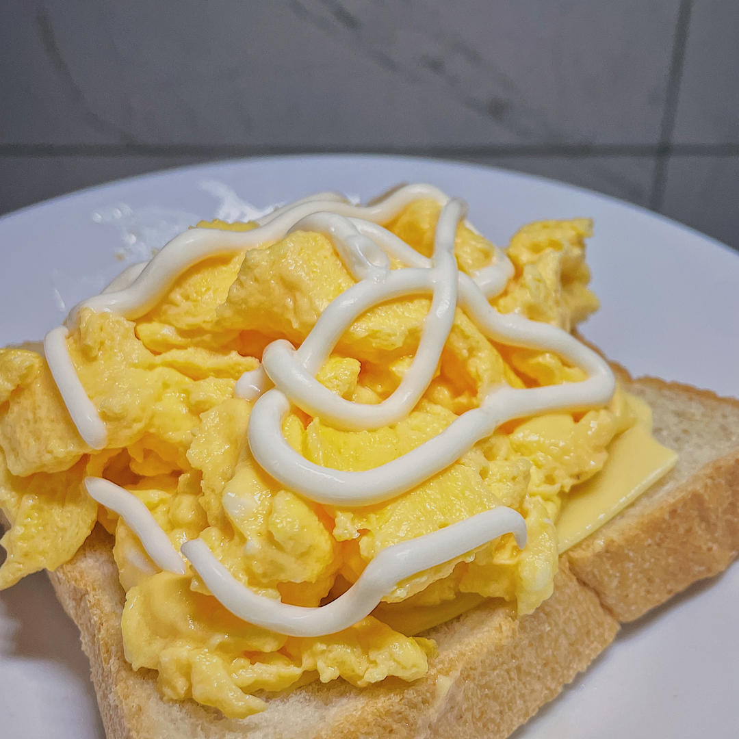 美式炒蛋 scrambled eggs