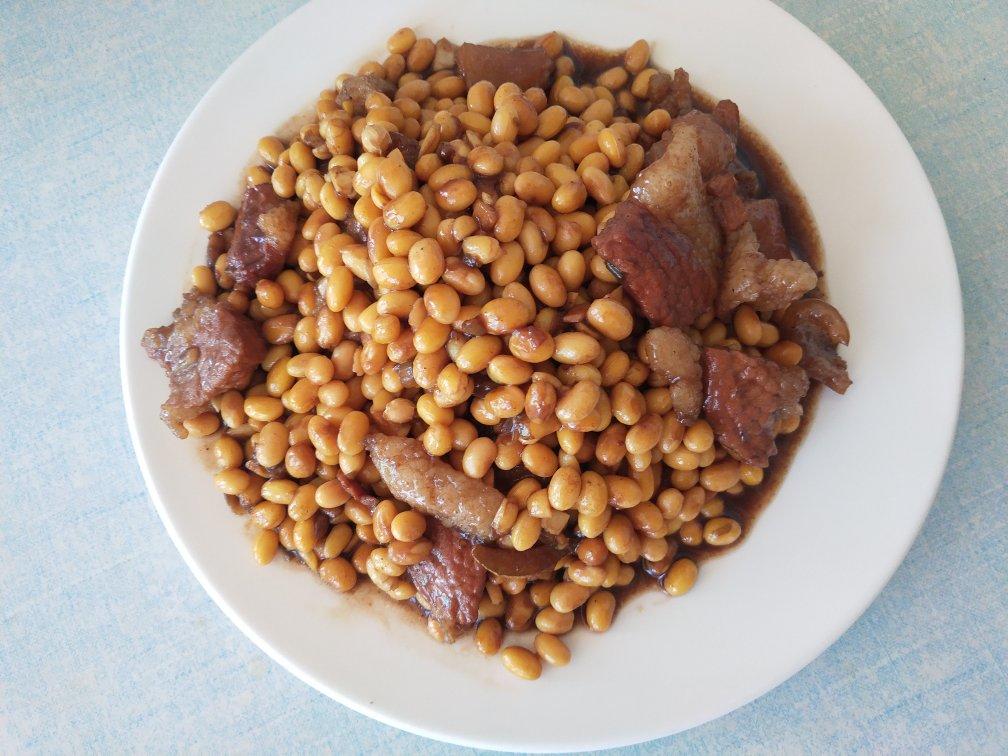 千城做的黄豆炒肉