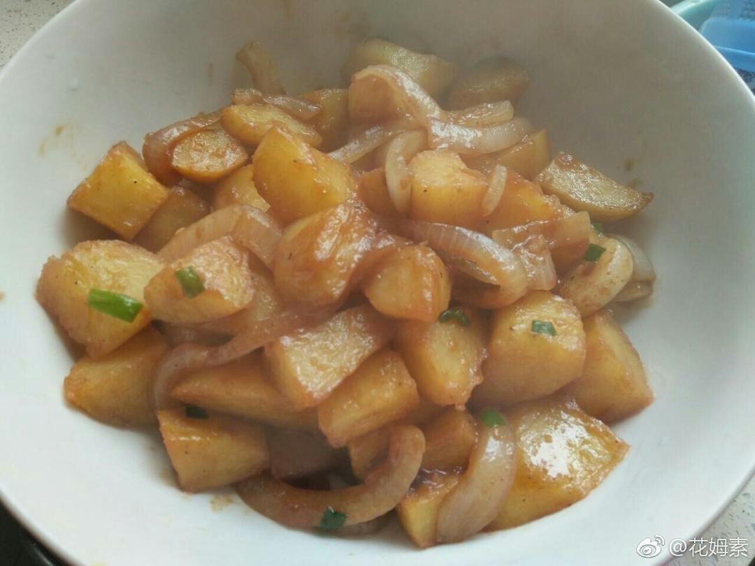 洋葱炒土豆