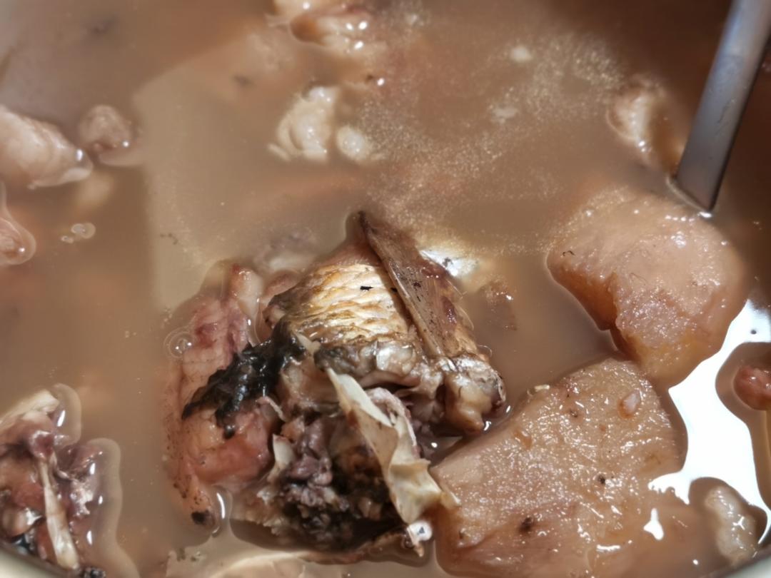 赤小豆粉葛鲮鱼汤，下火利器！