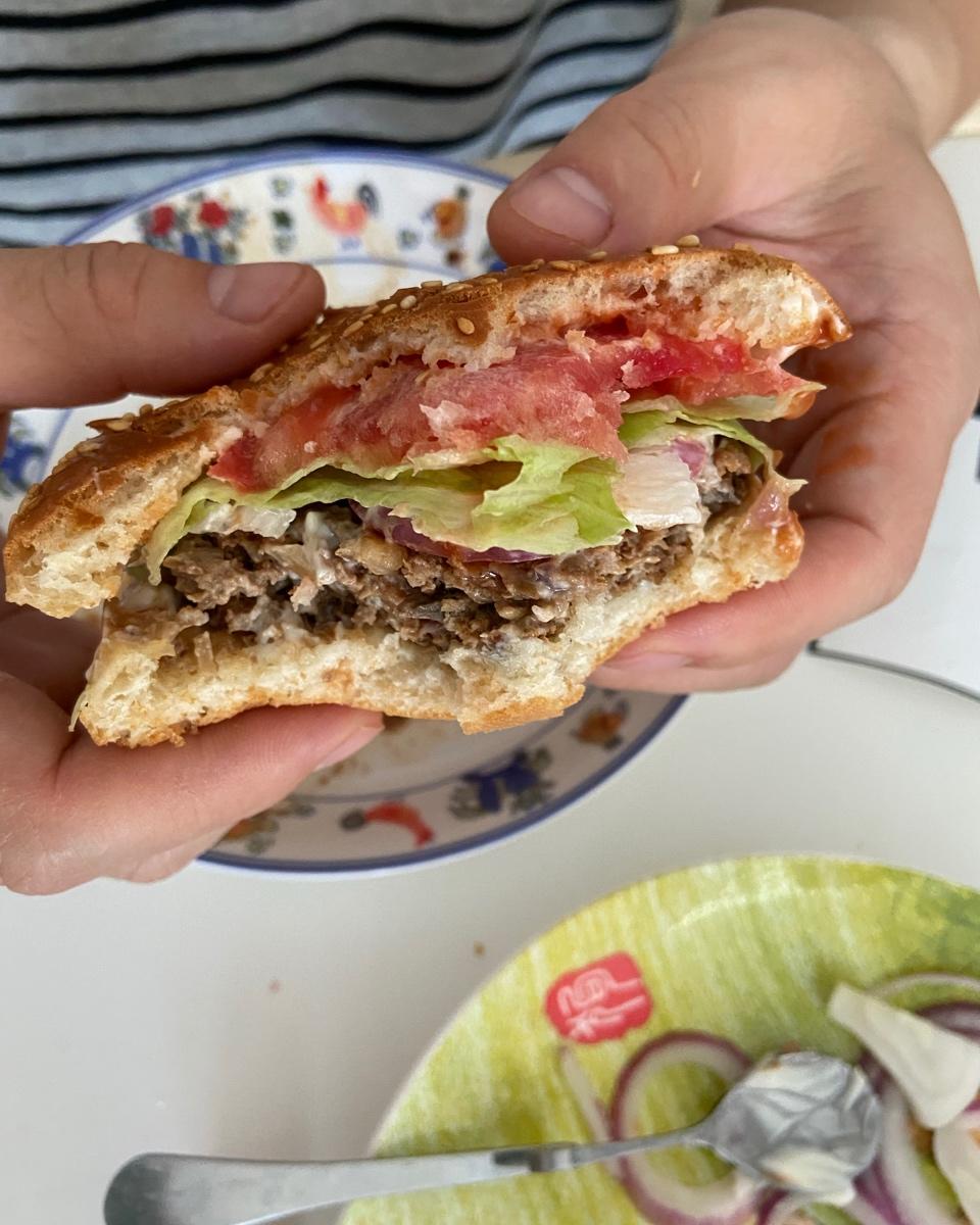 不输给牛肉的猪肉汉堡肉饼