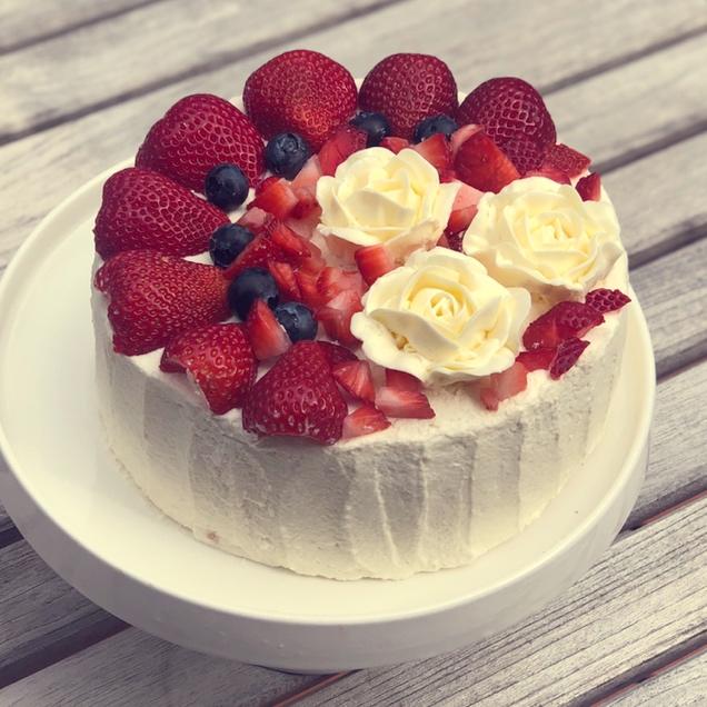 蛋糕抹面技巧（附淡奶油打发小贴士）