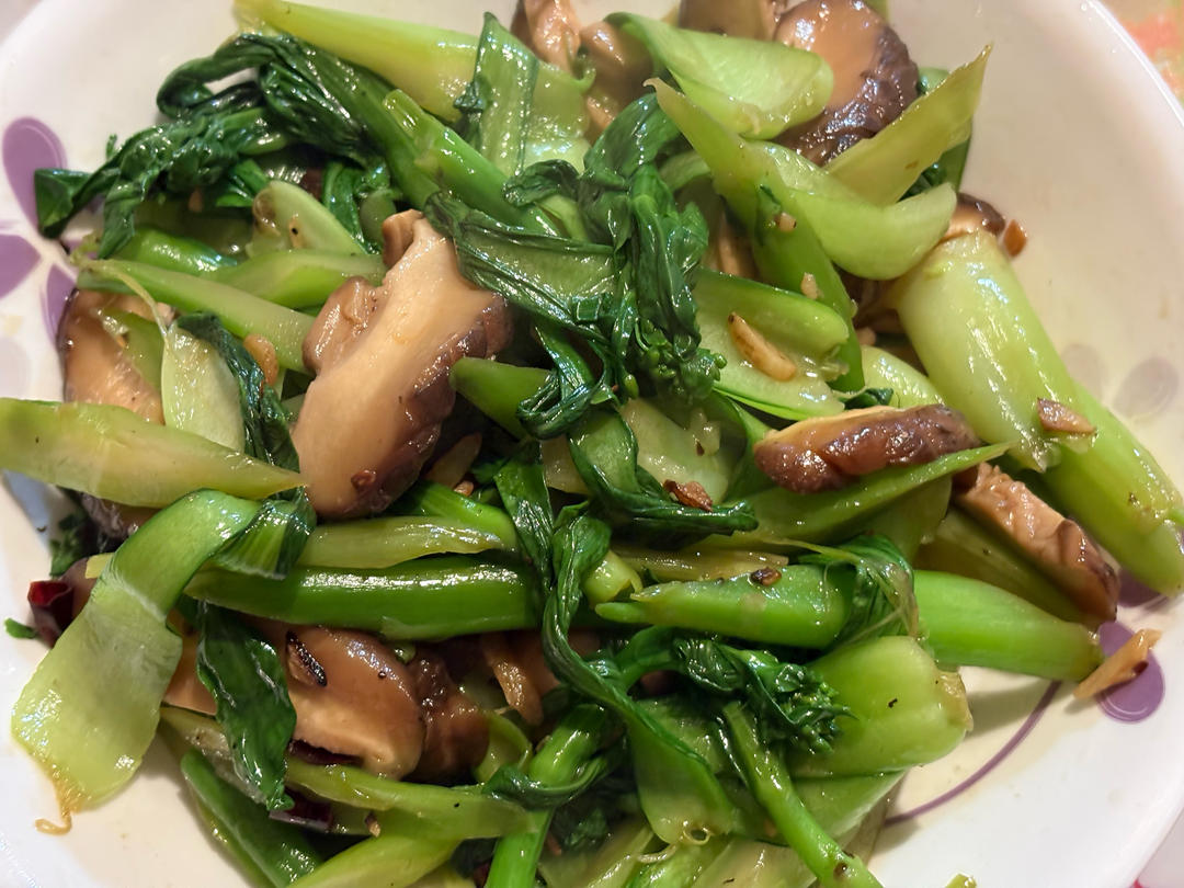 看一遍就会做好吃的～香菇菜心