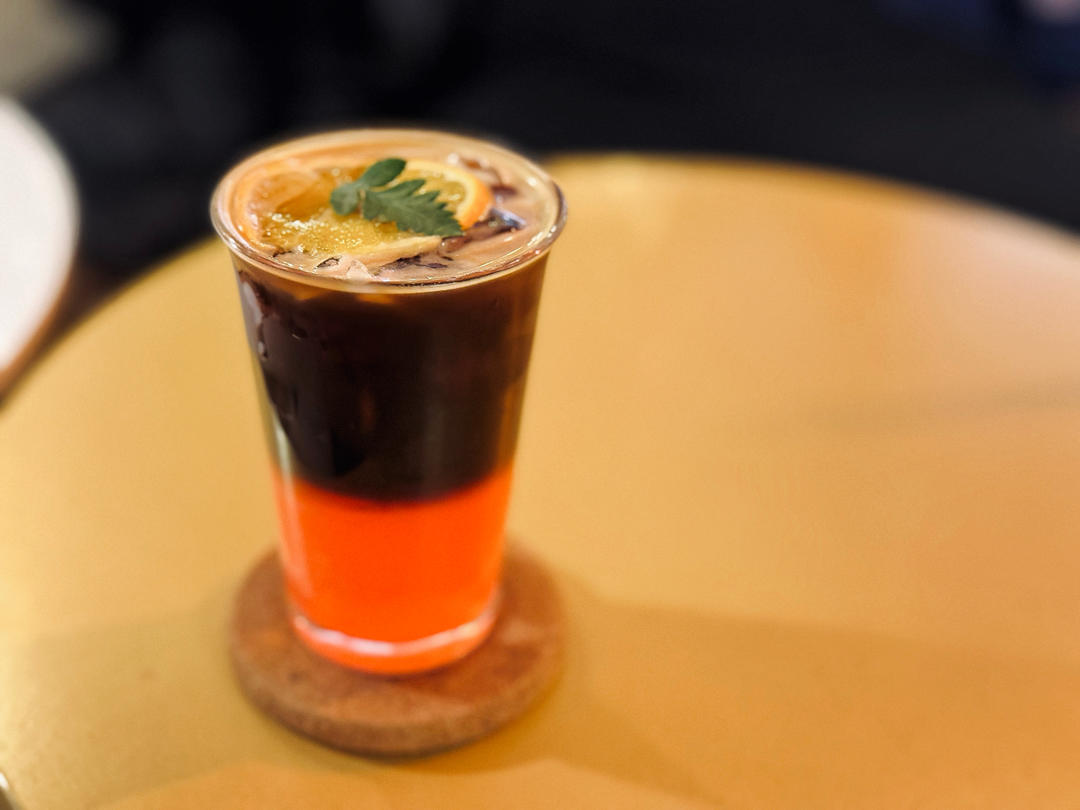 爱就是在一起。走遍世界。揽尽风景。食尽美味。感受美好。