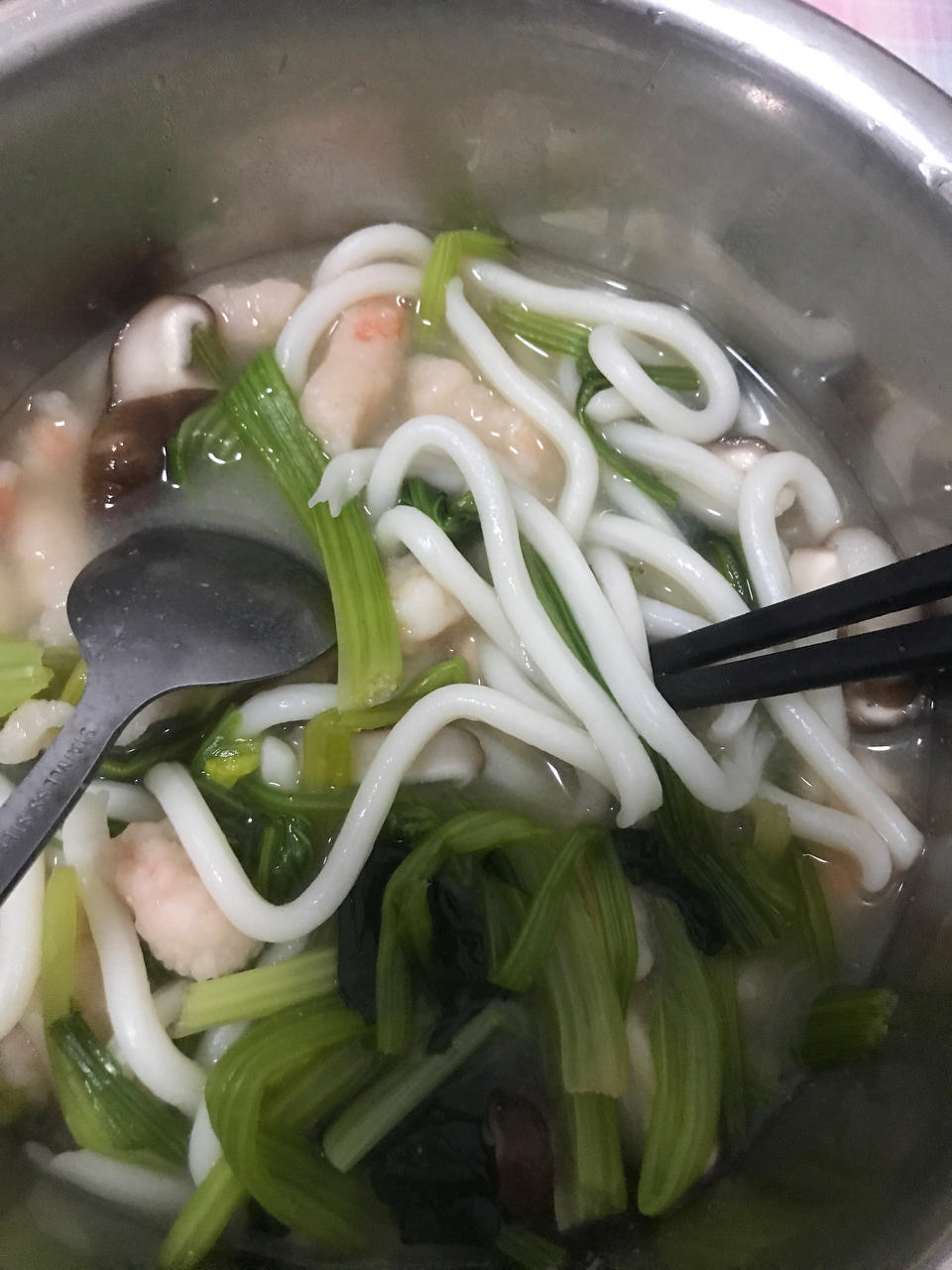 0油低卡！鲜香美味 ｜ 🍜味增虾滑乌冬面