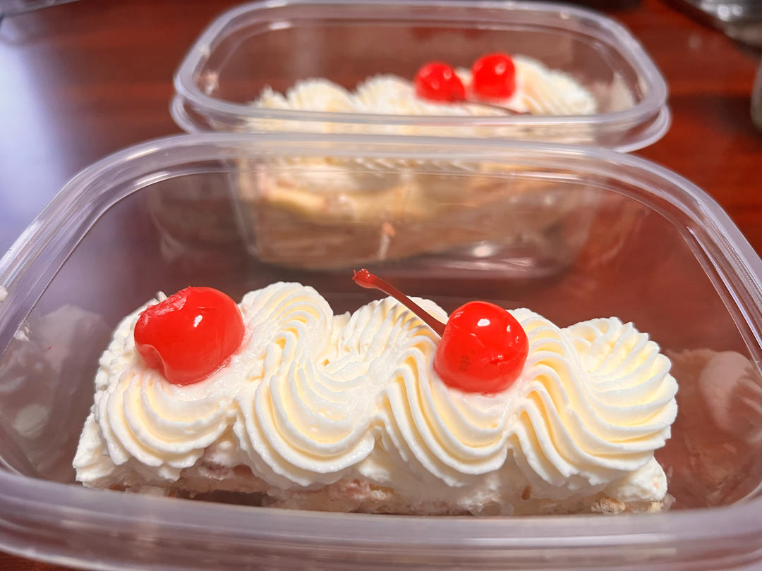 红宝石鲜奶小方