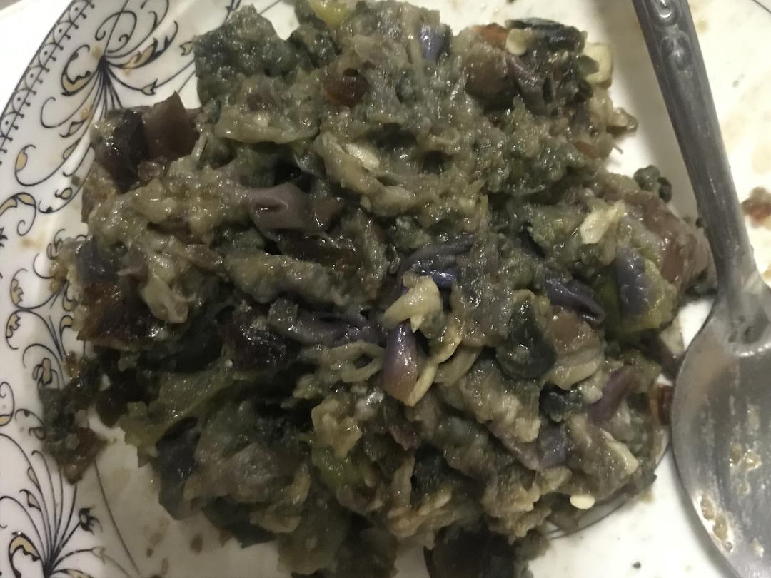 茄子尖椒皮蛋（凉菜）的做法