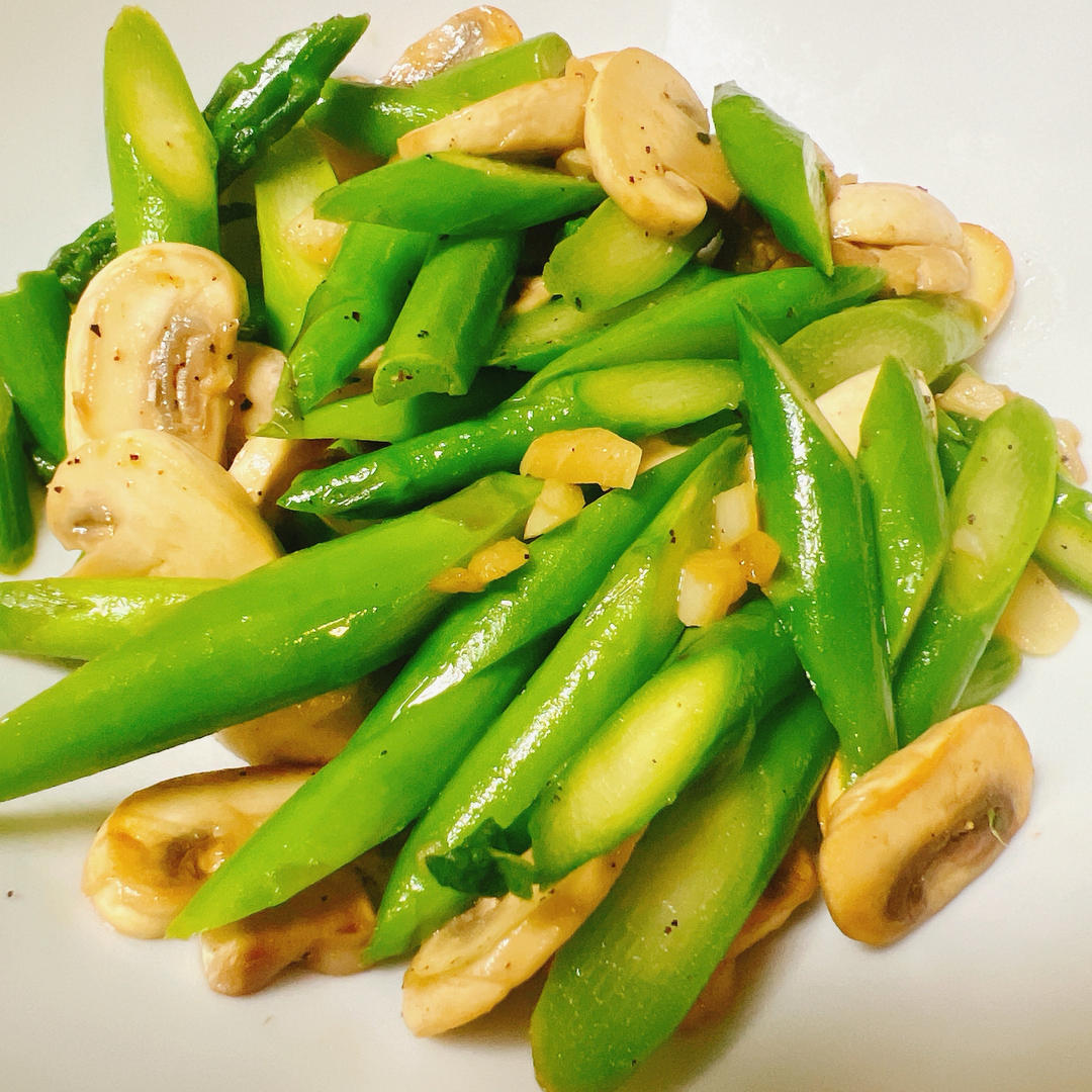 教你做最好吃的芦笋炒蘑菇 新手速get！