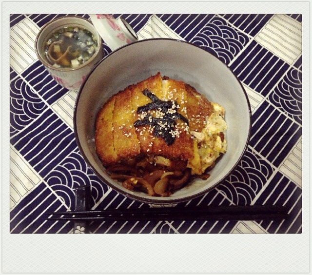 深夜食堂第六话の 炸猪排饭