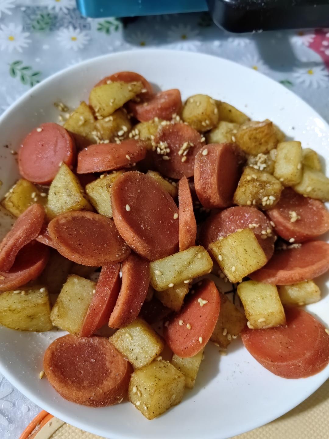 孜然土豆火腿肠 香辣过瘾还便宜！