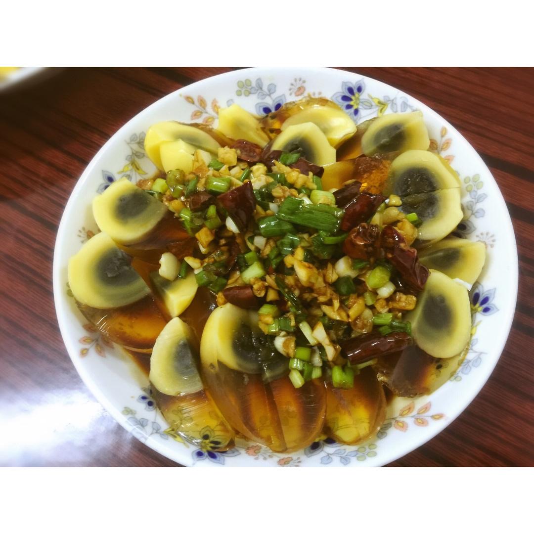 凉拌变蛋（皮蛋）