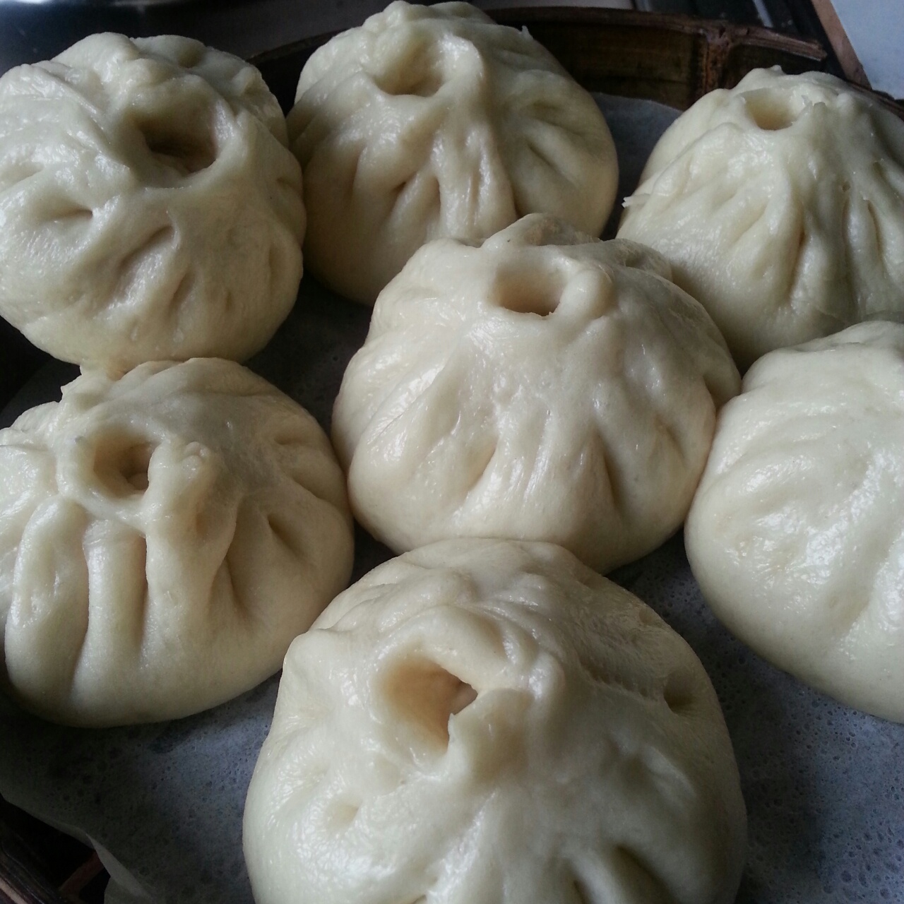 肉包子,杠杠的