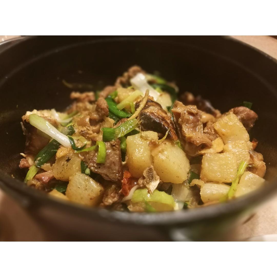 羊肉炖白萝卜