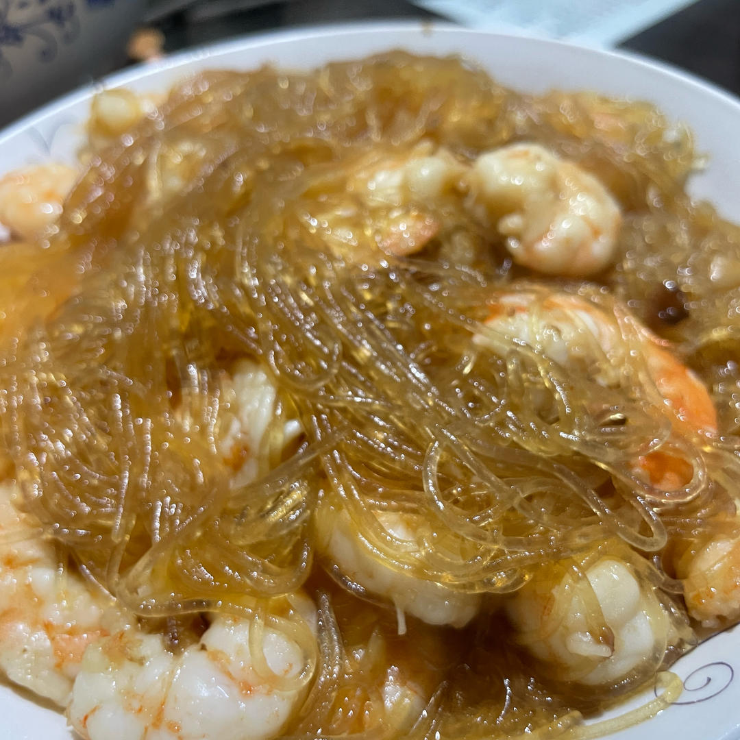 粉丝虾仁煲