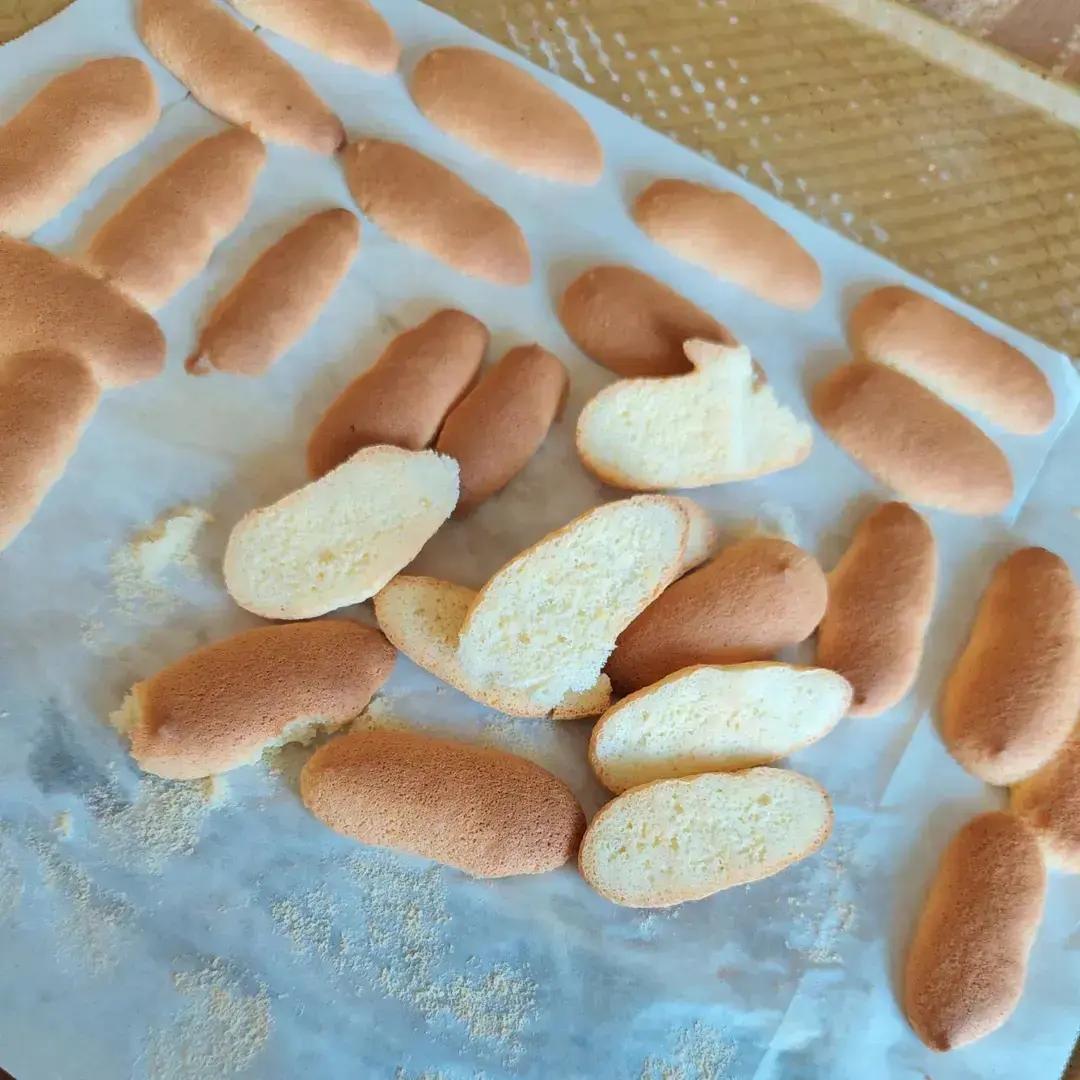 手指饼干/分蛋海绵手法详解/「海绵及其衍生」烘焙视频蛋糕篇4