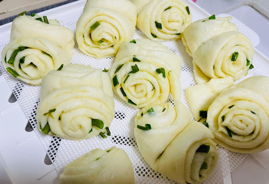 百吃不厌♨️经典葱花卷 馒头