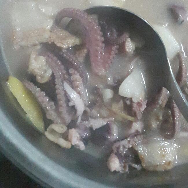 清汤美人鱼她兄弟