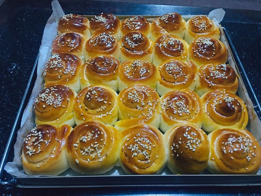 脆底蜂蜜小面包