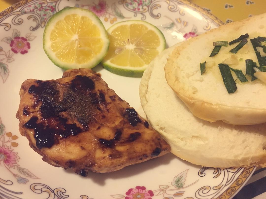 香煎鸡胸肉