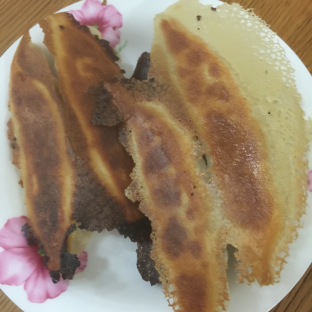 三鲜锅贴 Fried Dumplings