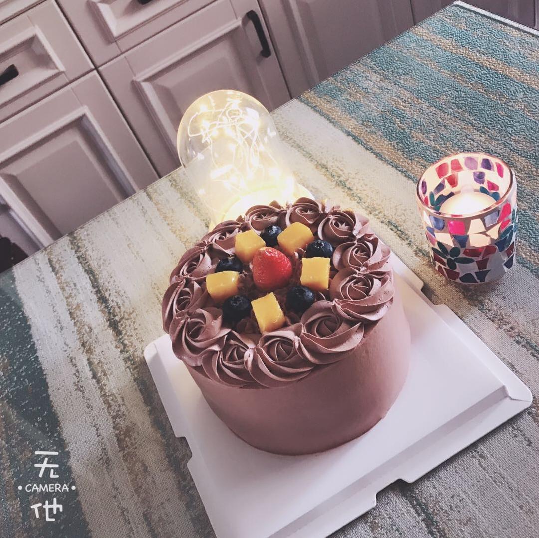 巧克力奶油蛋糕