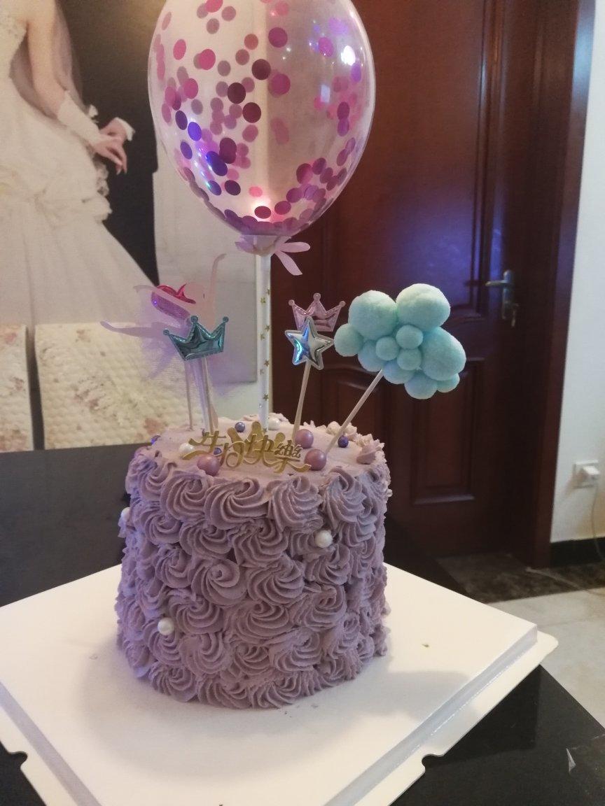 淡奶油裱花蛋糕