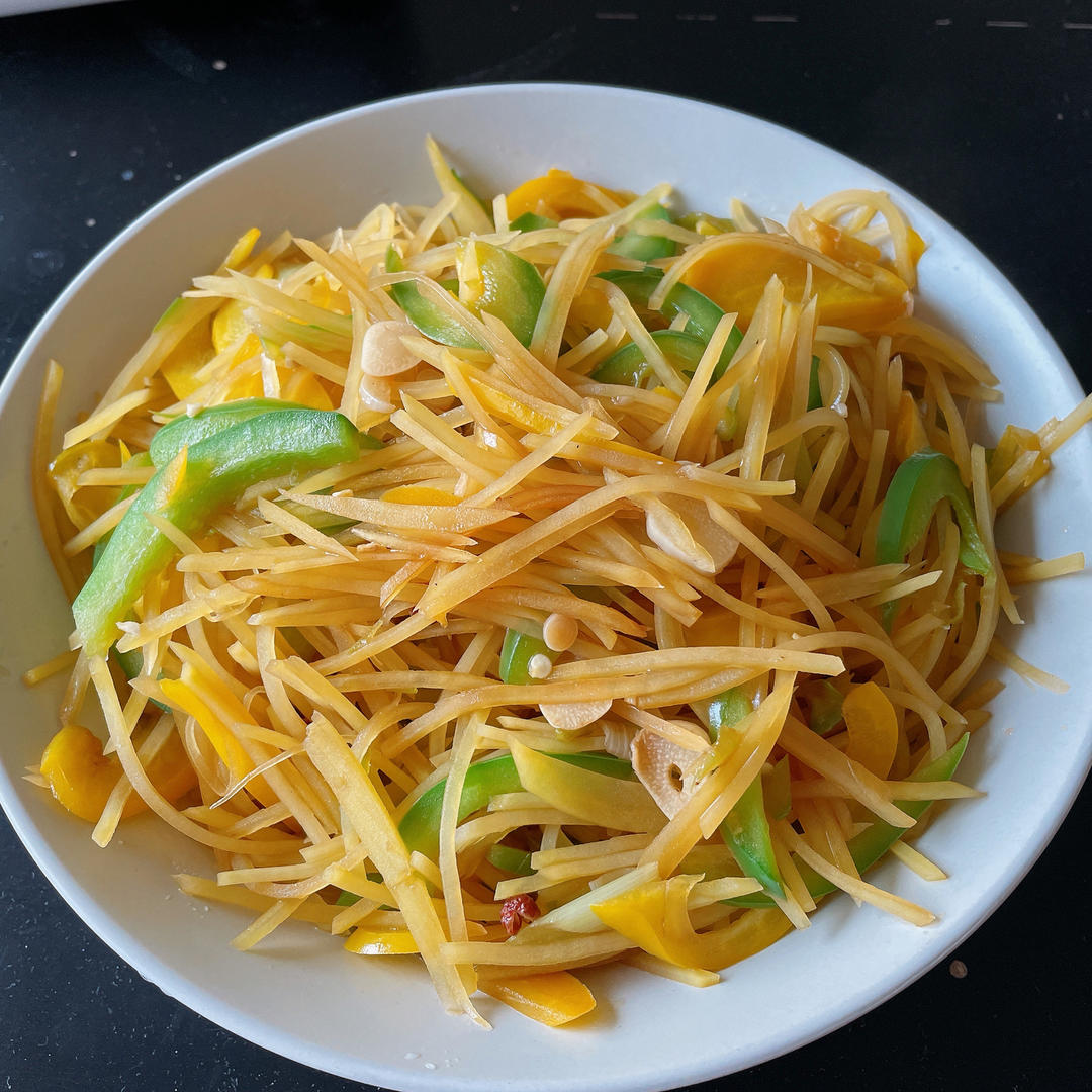 酸辣土豆丝的家常做法 超级下饭