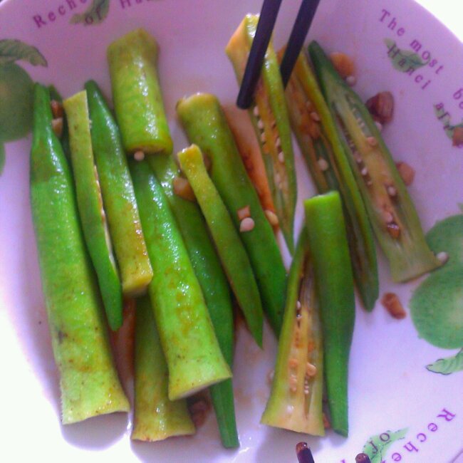 蒜沫秋葵