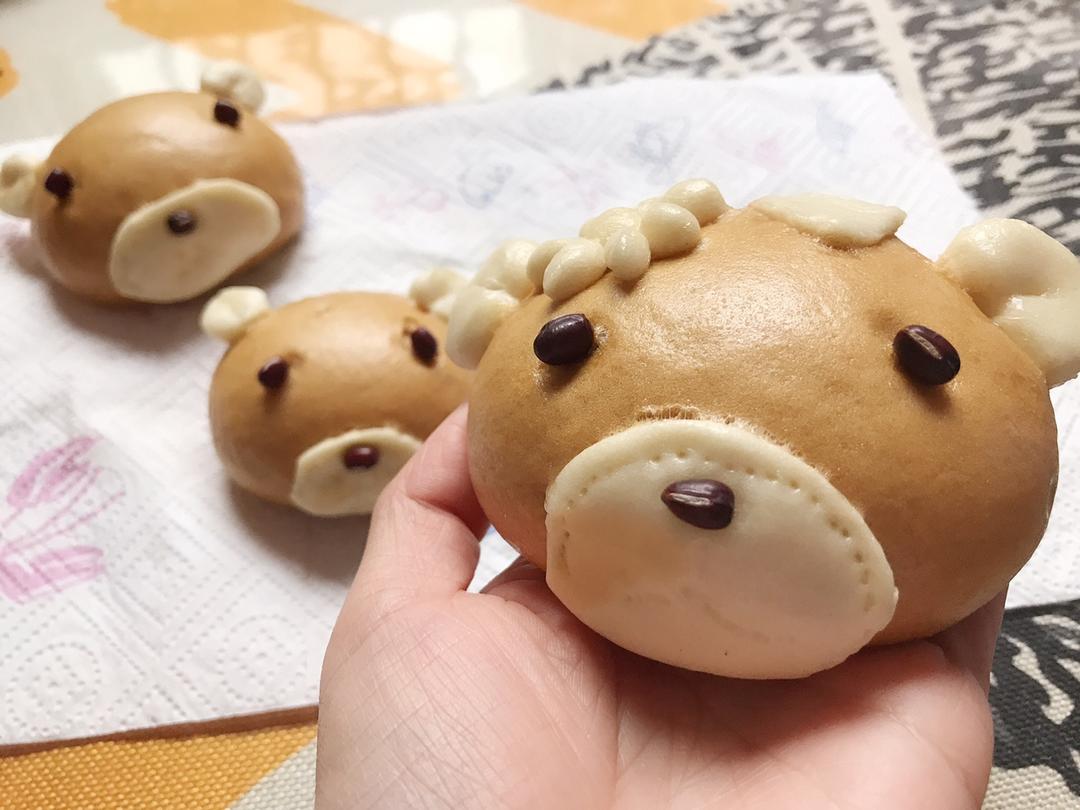 bonnie晶做的仿思念中华面点小熊豆包