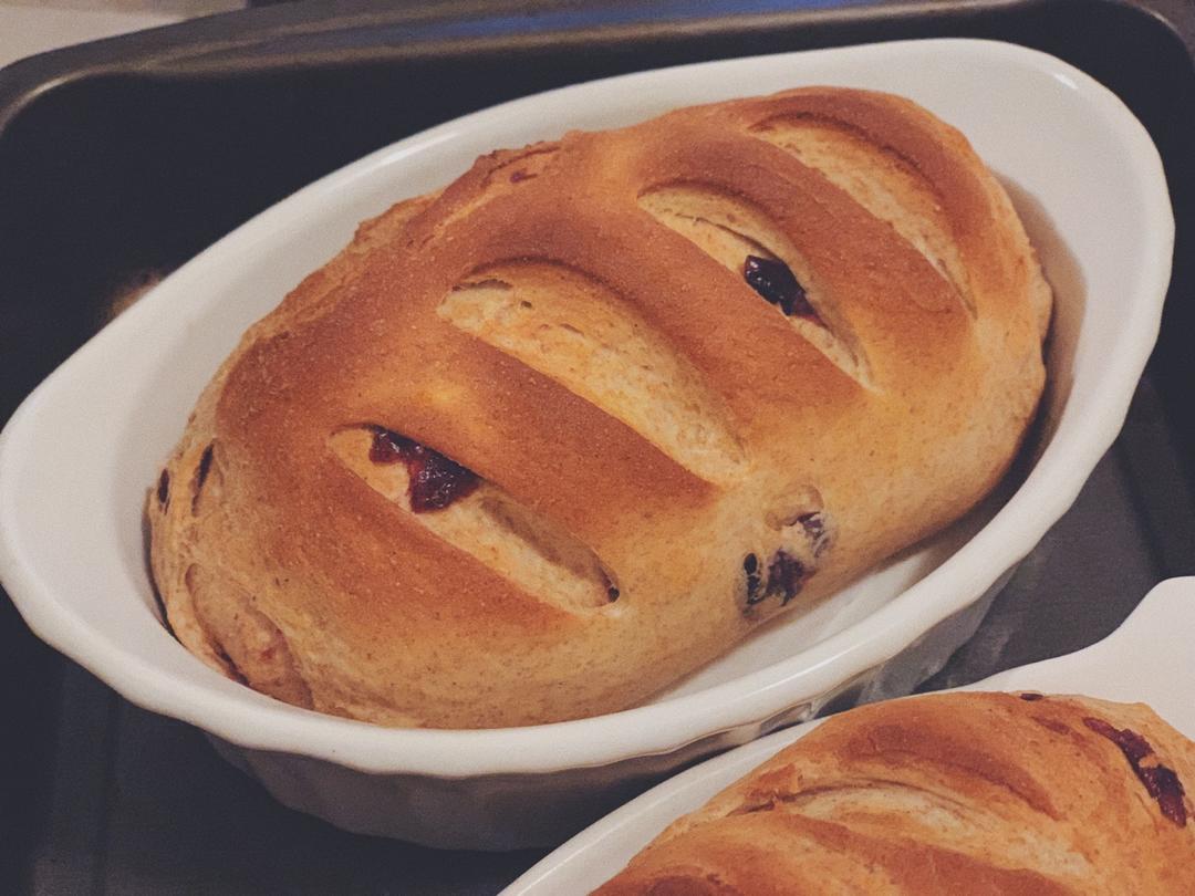 蔓越莓全麦黑糖面包