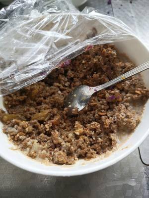 紫薯南瓜葡萄干全麦包子的做法 步骤4