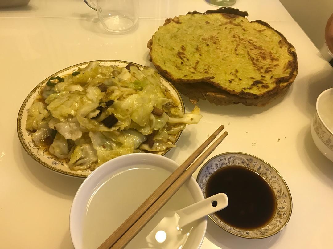 阿婆手撕包菜