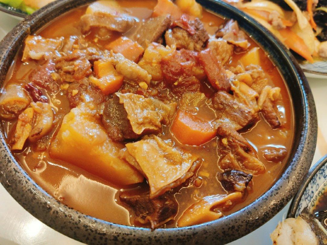 番茄土豆炖牛腩