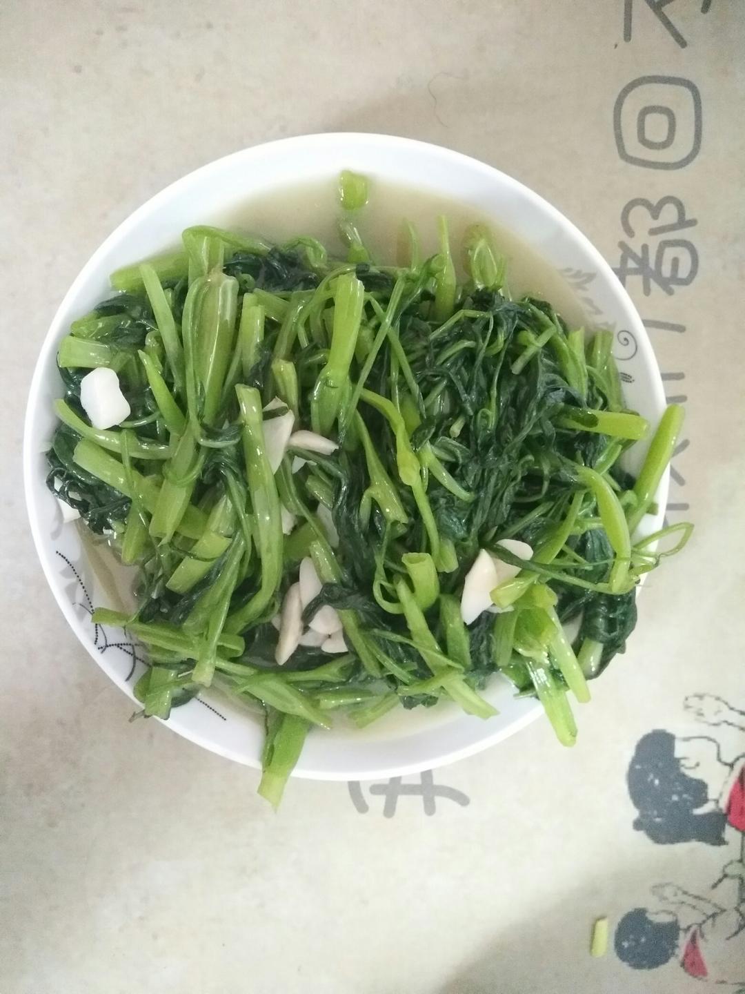 清炒空心菜