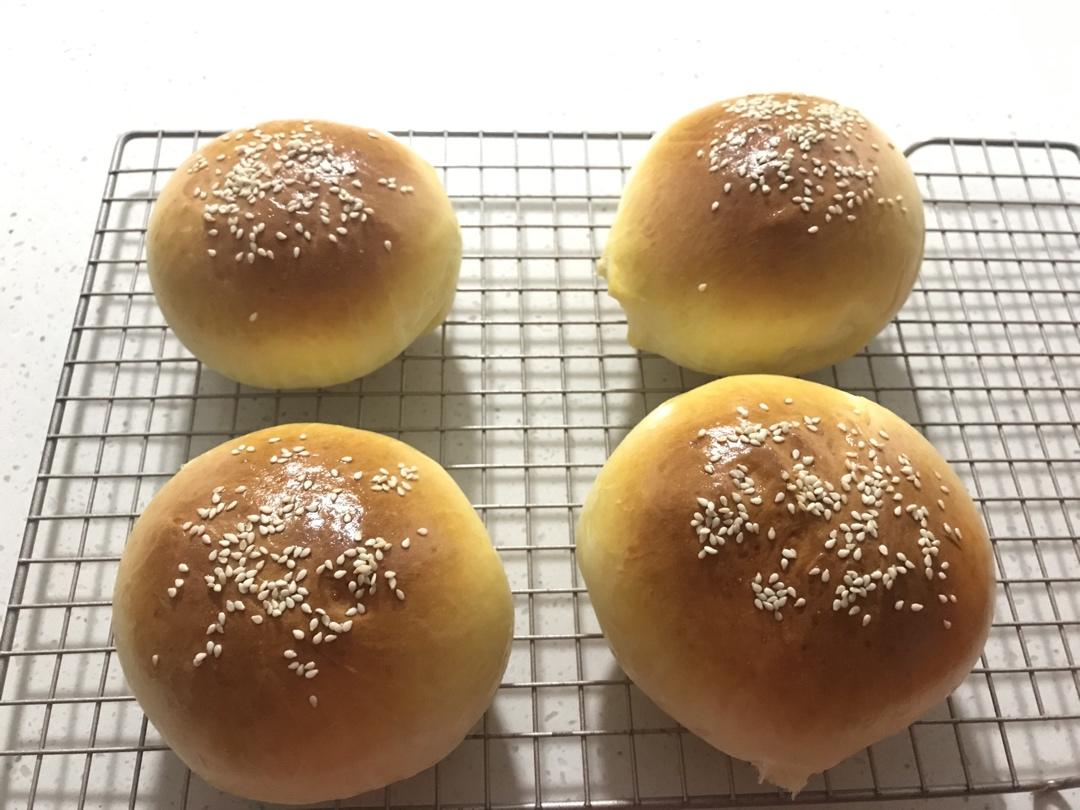 火爆韩国街头の奶油蒜香包~蒜香四溢邻家小孩馋哭了的面包