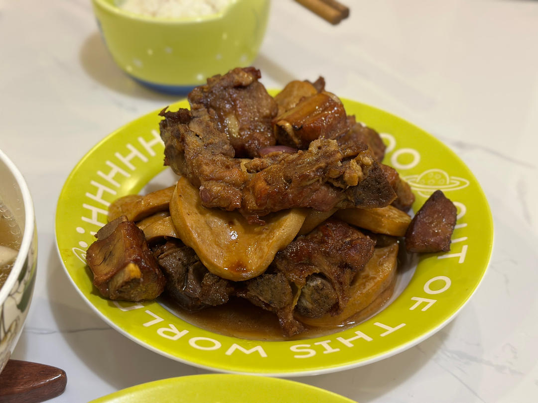 红烧排骨