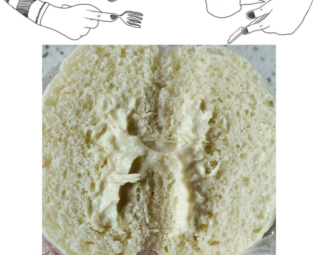 白雪冰面包(榴莲奶酪馅)