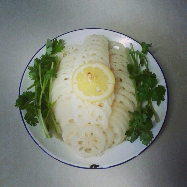 凉拌藕片